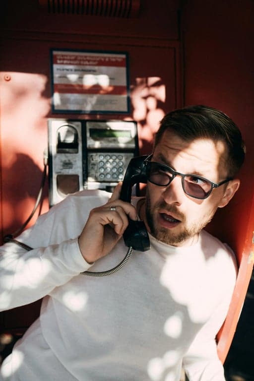 create an over-the-top sad face that is immediately understandable at a glance, with strong contrast between eyes, brows, and mouth