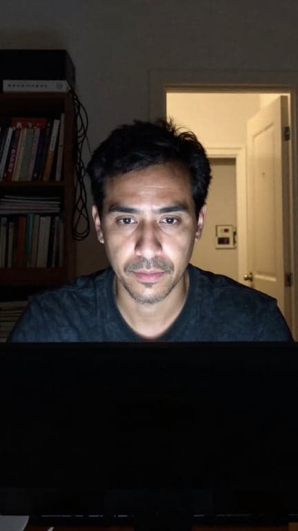 Turn this dim home-office webc...