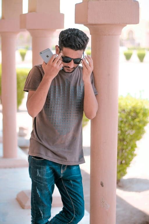 outfit generator ai before photo - man wearing sunglasses