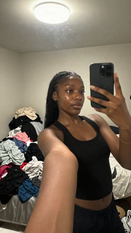 Convert this casual bedroom se...