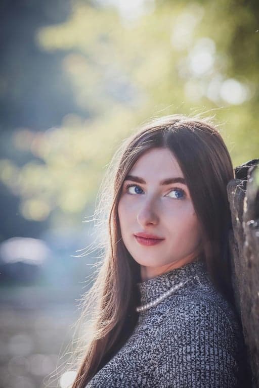 a portrait of a person rendered in a true Hanna-Barbera Scooby-Doo animation style, emphasizing rigid character proportions, oversized head, flat limbs, rounded facial shapes, simple eye design, flat cel colors, thick outlines, zero realism, and a clearly identifiable Scooby-Doo cartoon look