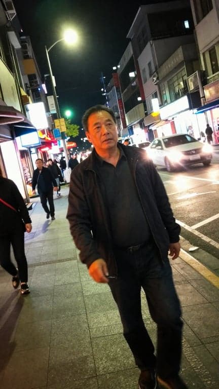 Transform this candid night st...