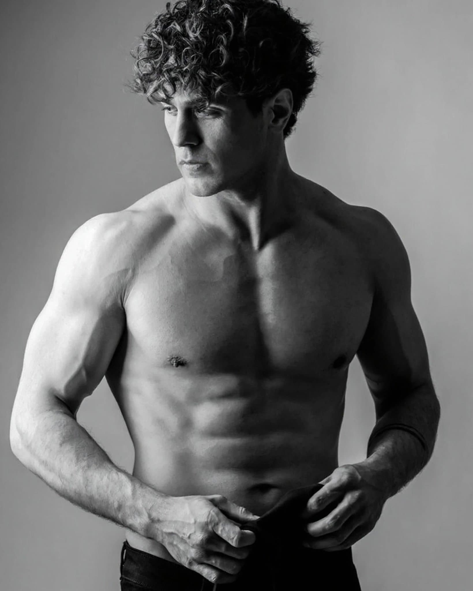 AI no beard filter after transformation - casual portrait after beard removal effect