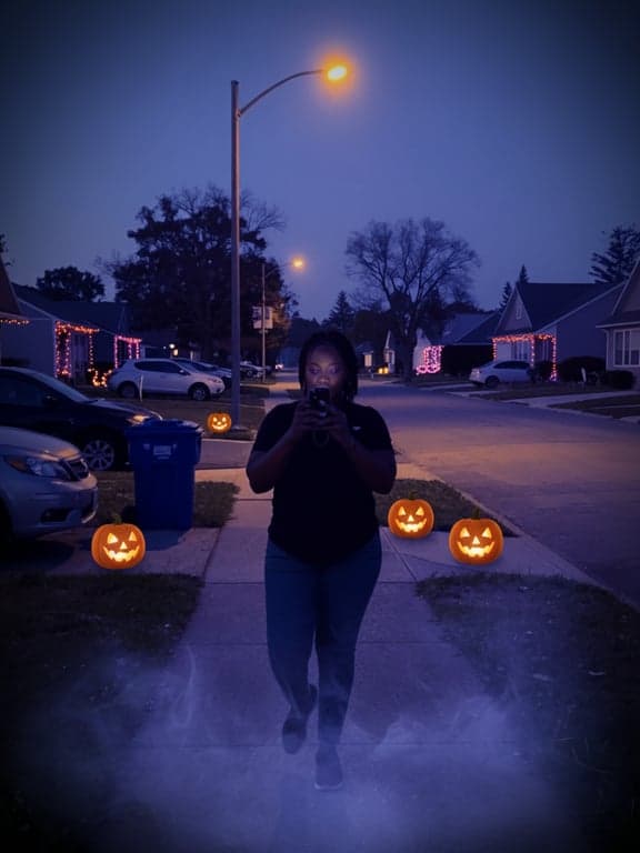 Apply a full Halloween-night t...