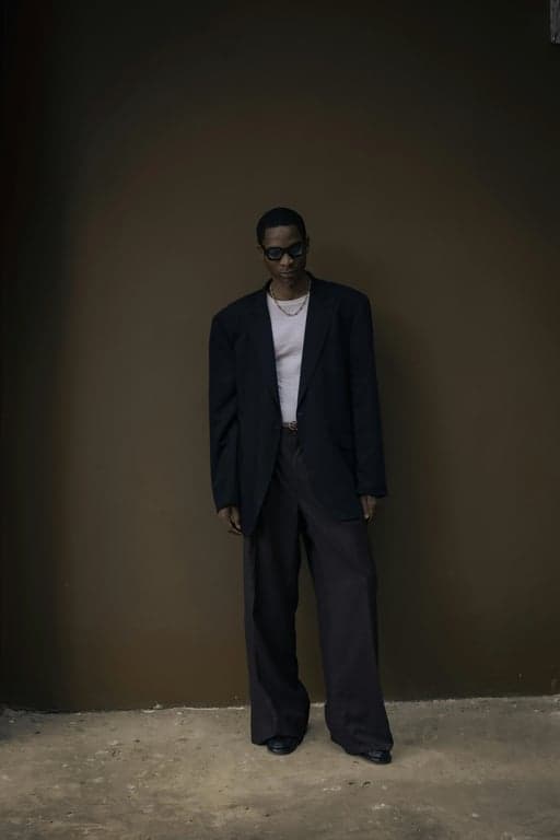 Dreamy Filter before photo - natural portrait in everyday outfit with any background