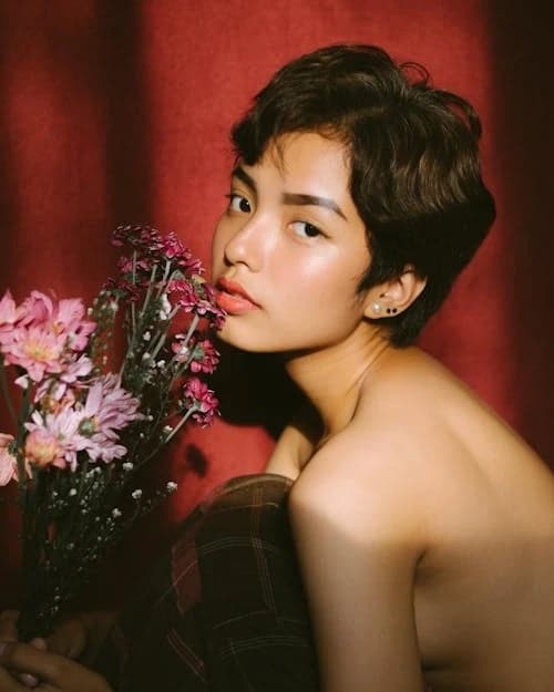 Photo to illustration before photo - portrait before cartoon conversion