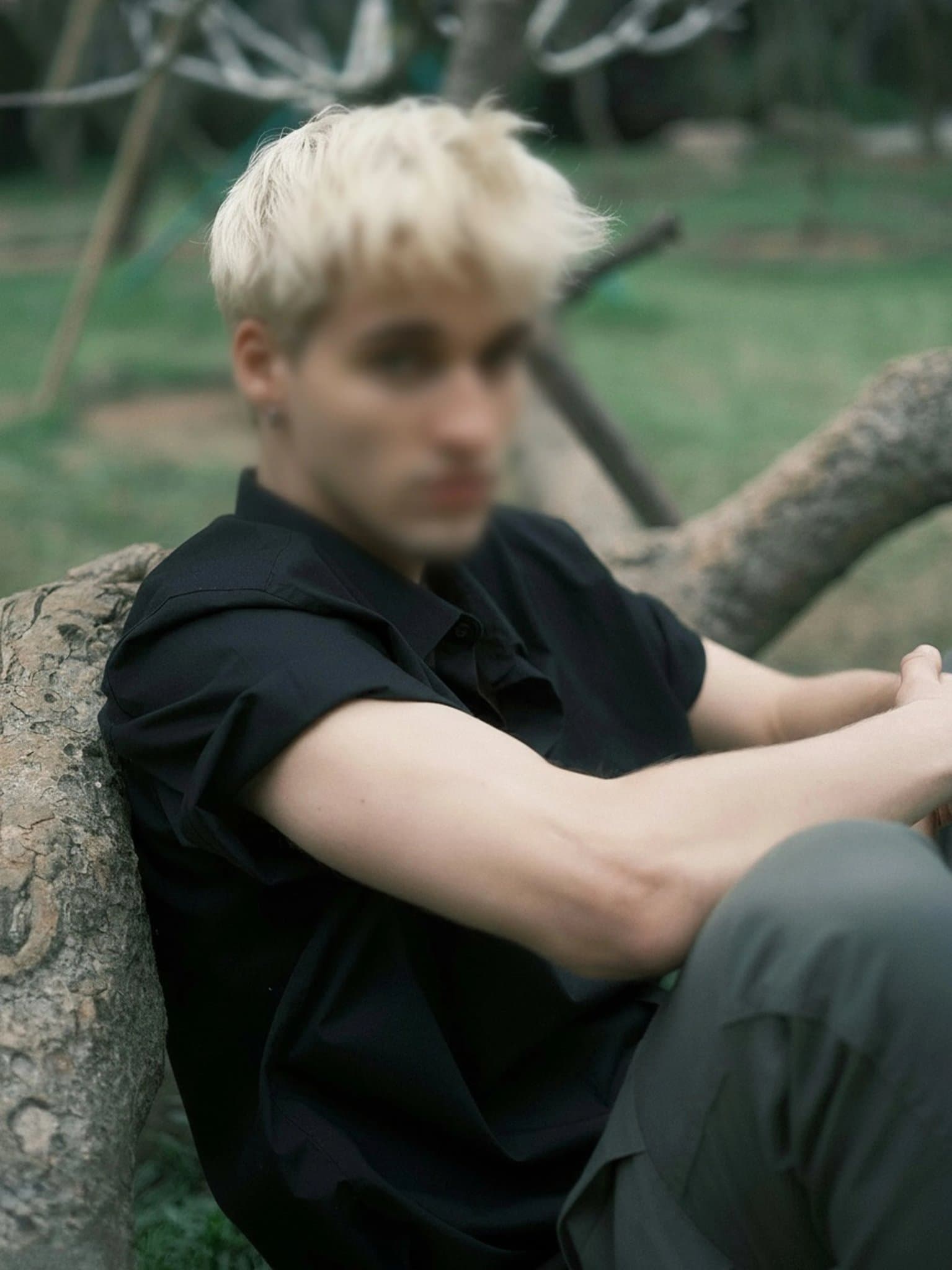 AI blur image filter after transformation - casual portrait with AI generated soft focus