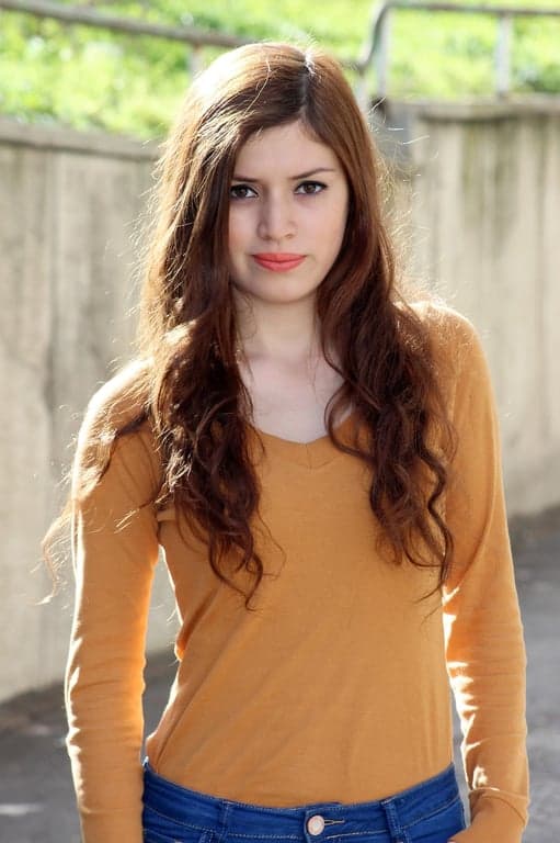 AI bald filter before photo - influencer photo before bald head simulation